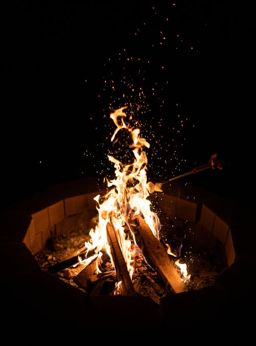 篝火的照片 · 免费素材图片