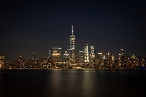 夜间城市照片 · 免费素材图片