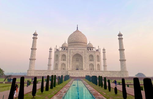 有关伊斯兰建筑, 尖塔, 旅行目的地的免费素材图片