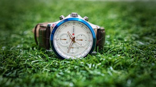 有关Analog Watch 美国手表品牌, 产品摄影, 手表的免费素材图片