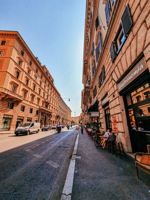 有关不动产, 交通, 从下面的免费素材图片