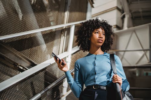 有关3C用品, 上网, 从下面的免费素材图片