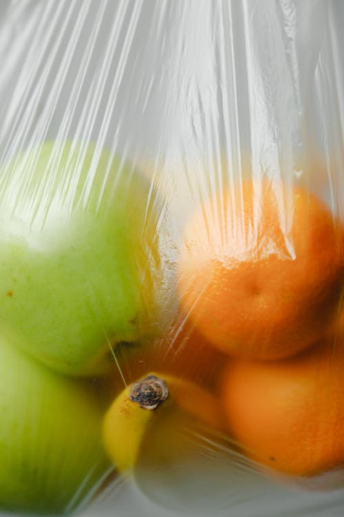 塑料袋里的水果 · 免费素材图片