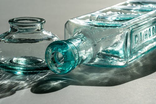 透明玻璃瓶 · 免费素材图片