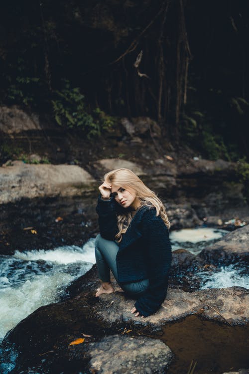 有关侧面图, 全身, 卵石的免费素材图片