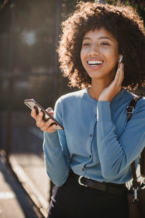 有关3C用品, 休闲, 倾听的免费素材图片