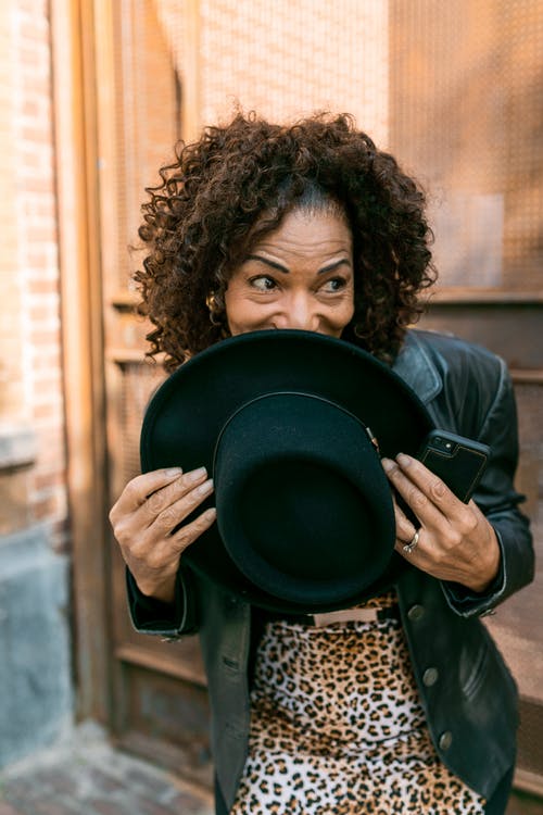 有关60岁以上的女人, 60岁后的生活, 享受的免费素材图片