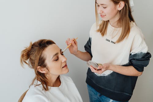 有关一起, 化妆, 垂直拍摄的免费素材图片