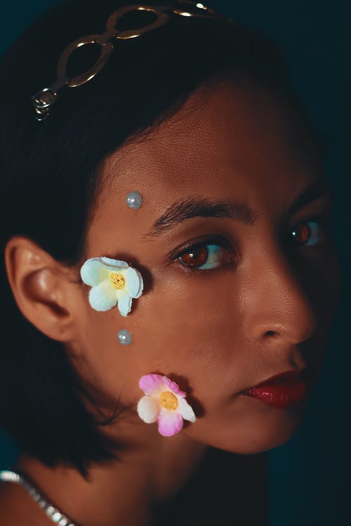 有关垂直拍摄, 女人, 女性的免费素材图片