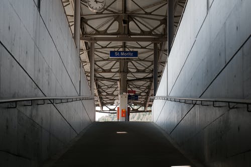 圣莫里茨车站 · 免费素材图片