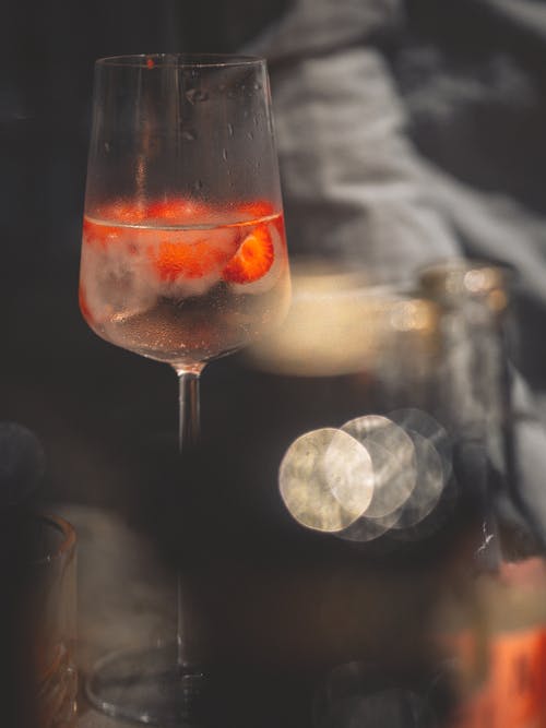 草莓果片汁 · 免费素材图片