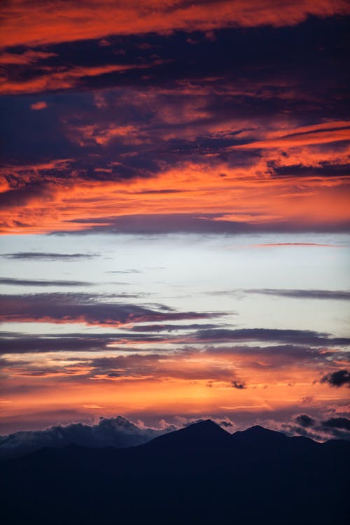 有关剪影, 垂直拍摄, 山的免费素材图片