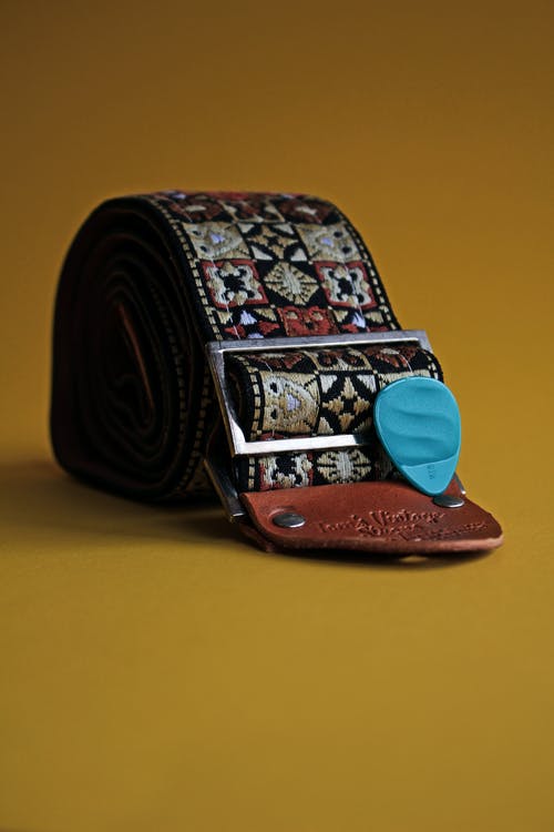 有关吉他拨片, 吉他装备, 垂直拍摄的免费素材图片