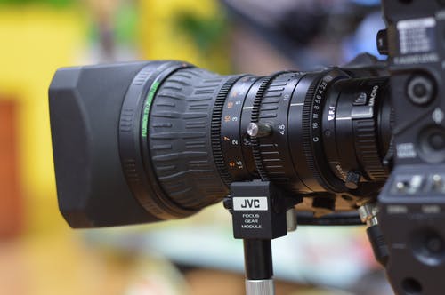 黑色尼康相机镜头 · 免费素材图片