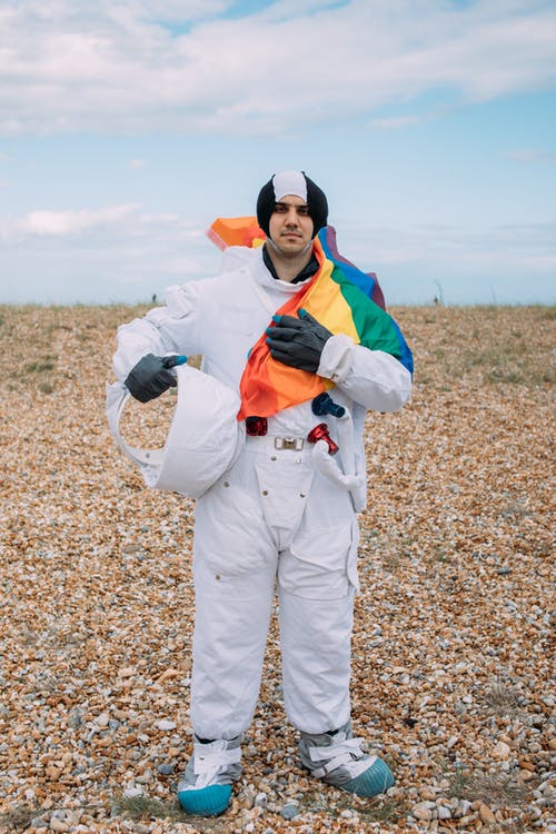 太空服的男人 · 免费素材图片