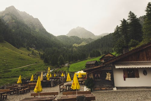 有关山, 山丘, 山谷的免费素材图片