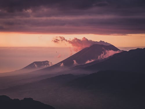 黎明时山的照片 · 免费素材图片