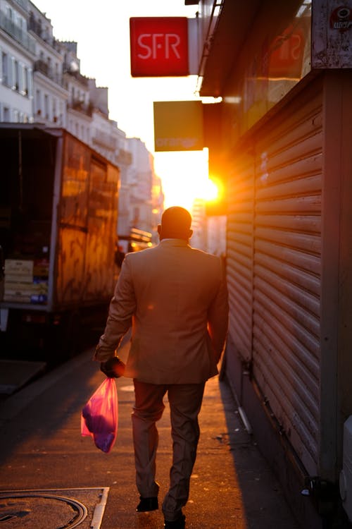 有关人, 垂直拍摄, 巴黎的免费素材图片