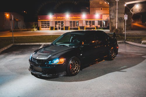 有关停车场, 光, 兜帽的免费素材图片