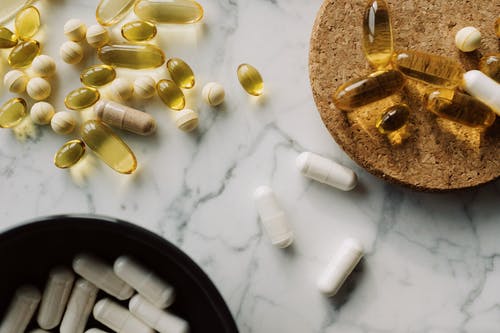 有关大理石台面, 平板电脑, 抗生素的免费素材图片