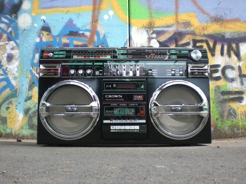 Ghettoblaster 的地面射击 · 免费素材图片