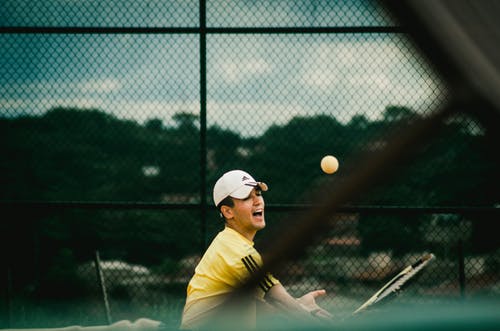 打网球的人 · 免费素材图片