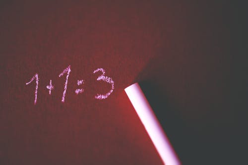 1 + 1 = 3 · 免费素材图片