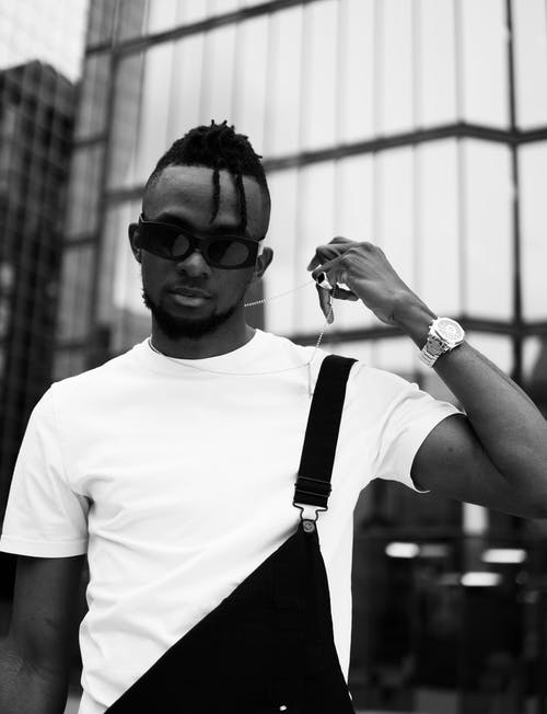 有关人, 单色, 垂直拍摄的免费素材图片