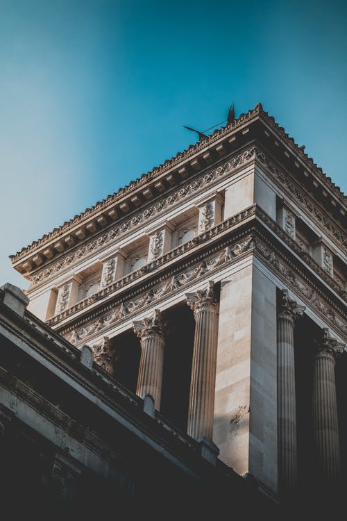 纪念碑的低角度摄影 · 免费素材图片