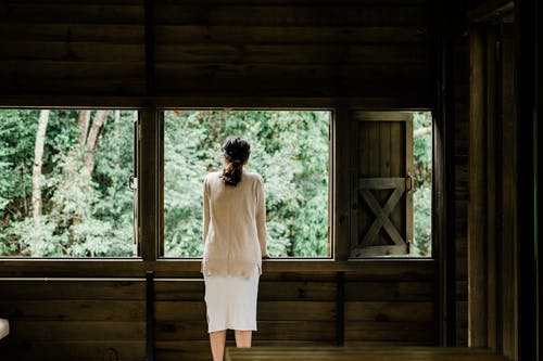 有关原本, 后视图, 头发扎起来的免费素材图片