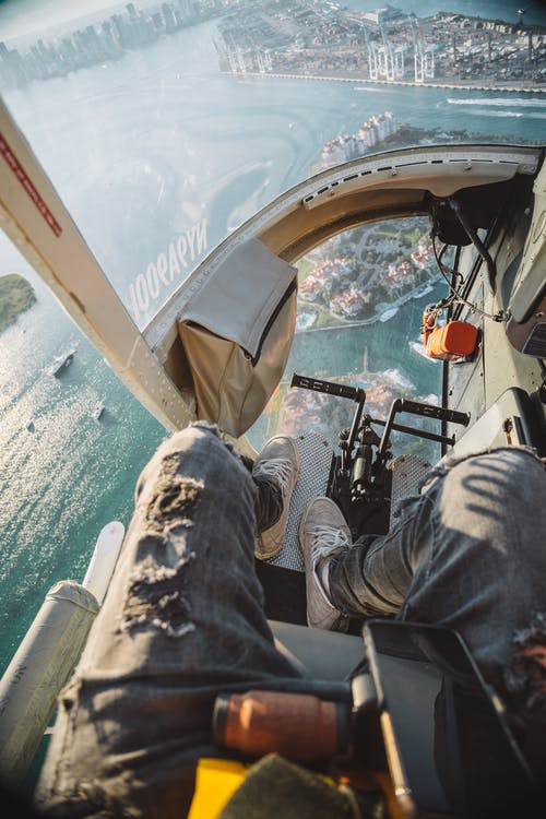 人骑直升机照片 · 免费素材图片