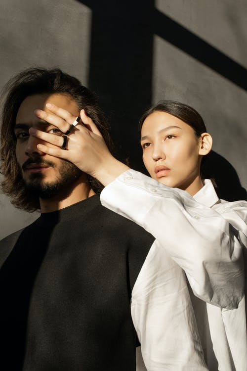 轻景观时尚男人和女人 · 免费素材图片