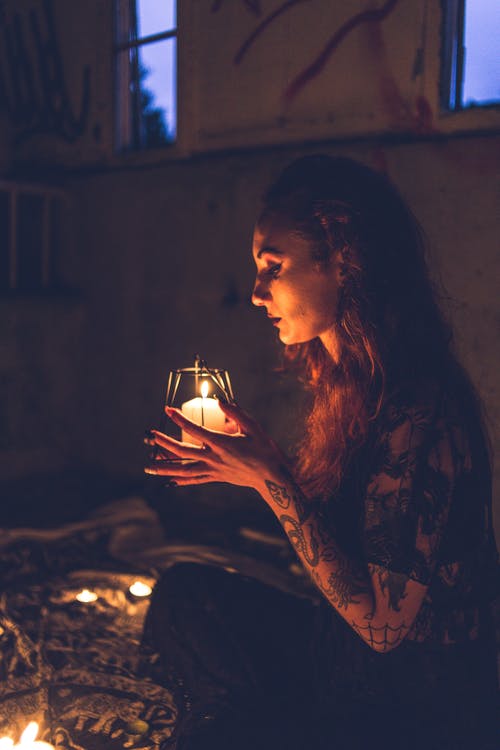 有关令人不寒而栗的, 信仰, 侧面图的免费素材图片