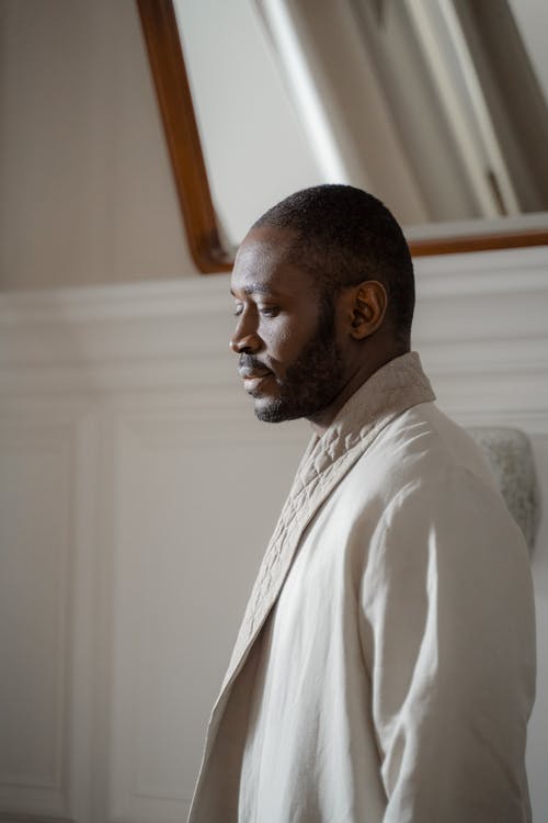 有关人, 侧面图, 在家的免费素材图片