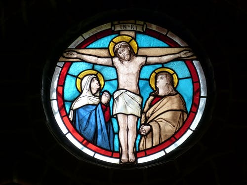 耶稣基督彩绘玻璃 · 免费素材图片
