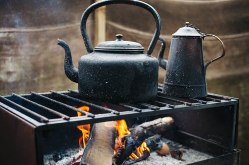 烧烤黑水壶 · 免费素材图片