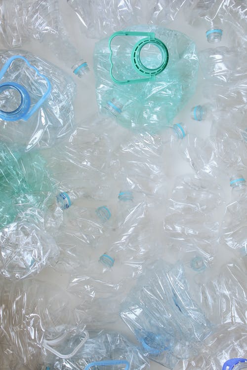 塑料瓶 · 免费素材图片