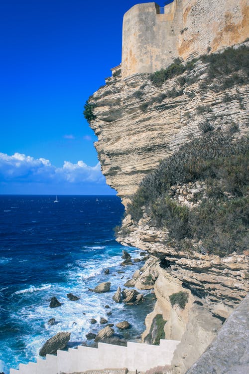 布朗山悬崖 · 免费素材图片