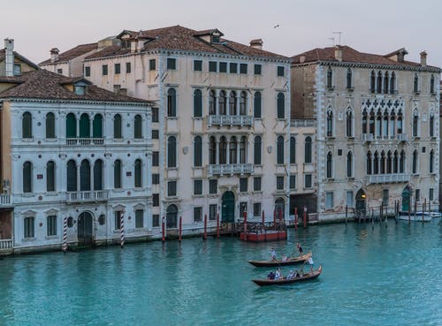 威尼斯运河 · 免费素材图片