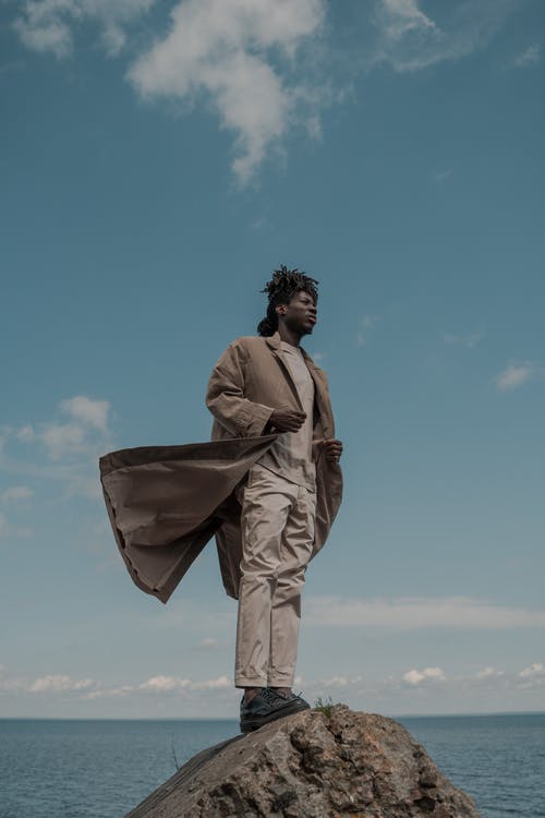 有关人, 大衣, 天空的免费素材图片