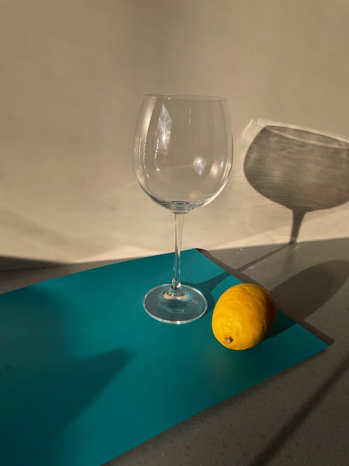 有关垂直拍摄, 柑橘类水果, 柠檬的免费素材图片