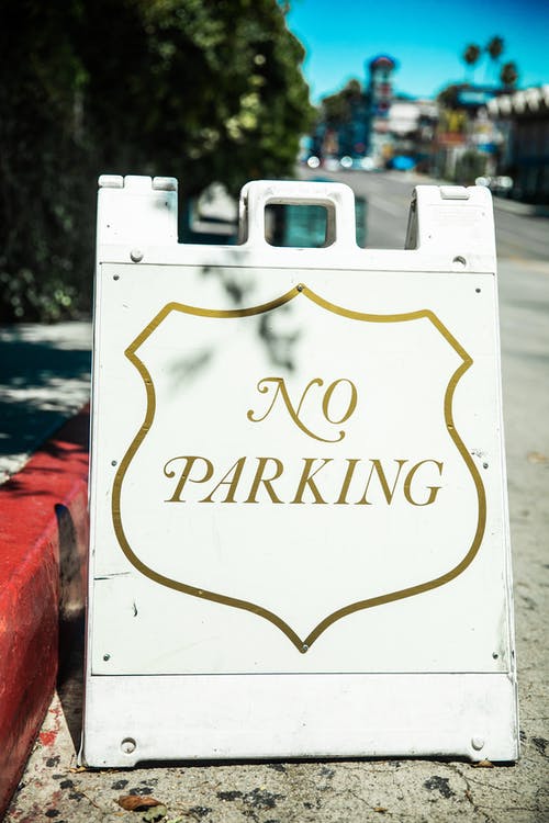 禁止停车标志的照片 · 免费素材图片