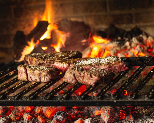 木炭烧烤烤肉 · 免费素材图片