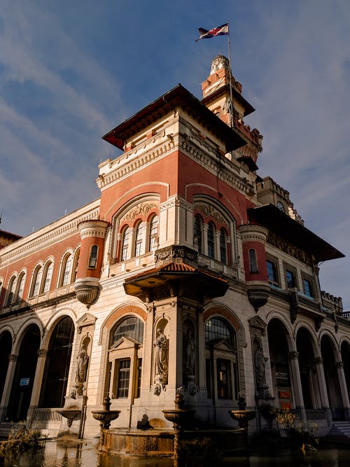 有关从下面, 低角度, 传统的免费素材图片