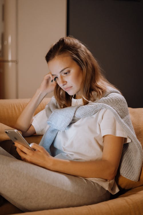 有关3C用品, iPhone, 公寓房的免费素材图片