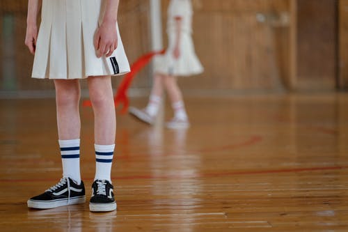 有关vans（运动鞋品牌）, 模糊的背景, 白袜子的免费素材图片