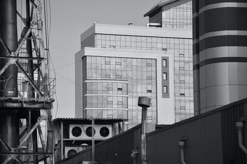 白天的工业建筑 · 免费素材图片