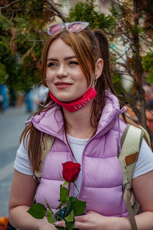 有关人, 垂直拍摄, 女人的免费素材图片