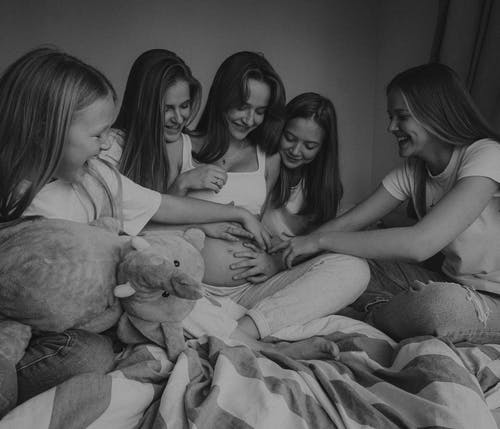 有关坐, 填充玩具, 女性的免费素材图片