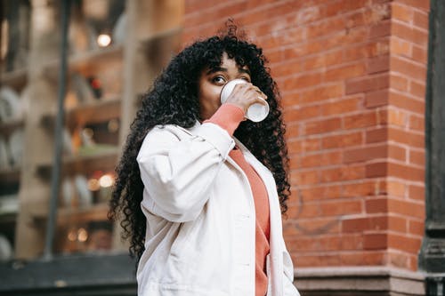 有关一次性, 不情绪化, 乐天派的免费素材图片